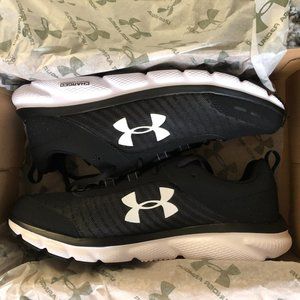 NWT Men's Under Armour Charged Assert Sneaker (11.5)
